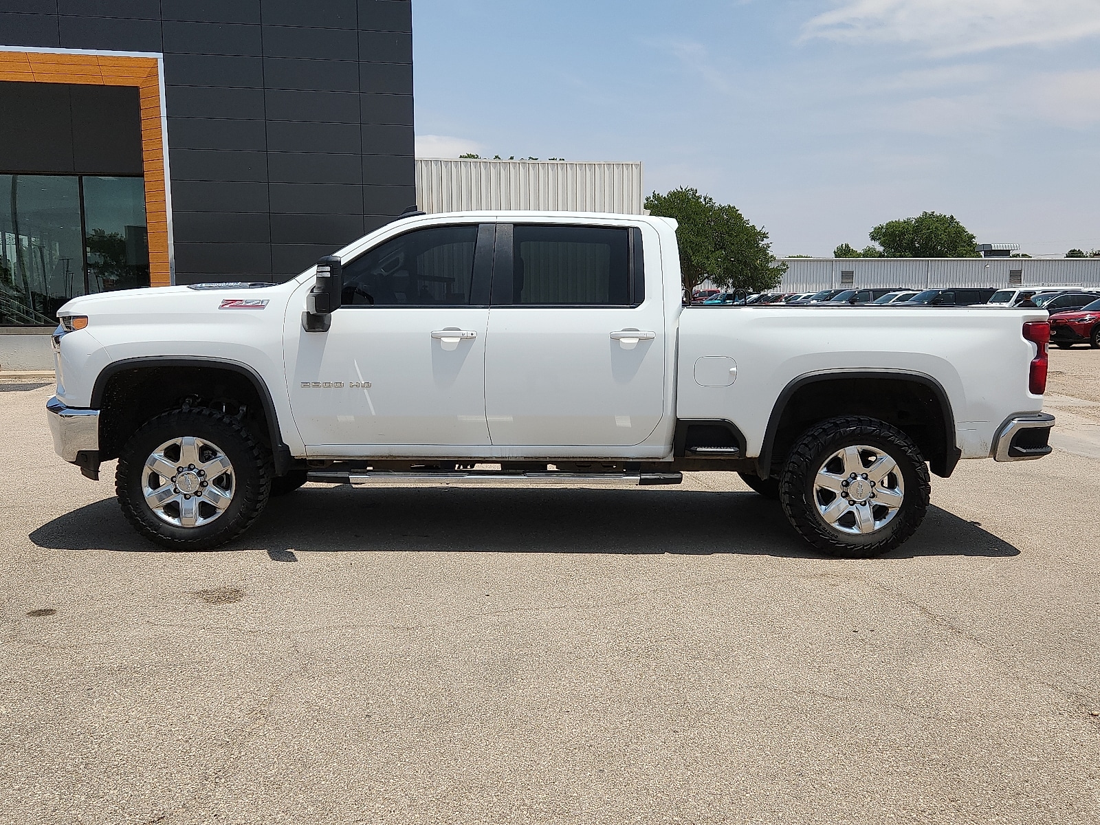 Used 2022 Chevrolet Silverado 2500HD LT with VIN 1GC1YNEYXNF353150 for sale in Lubbock, TX