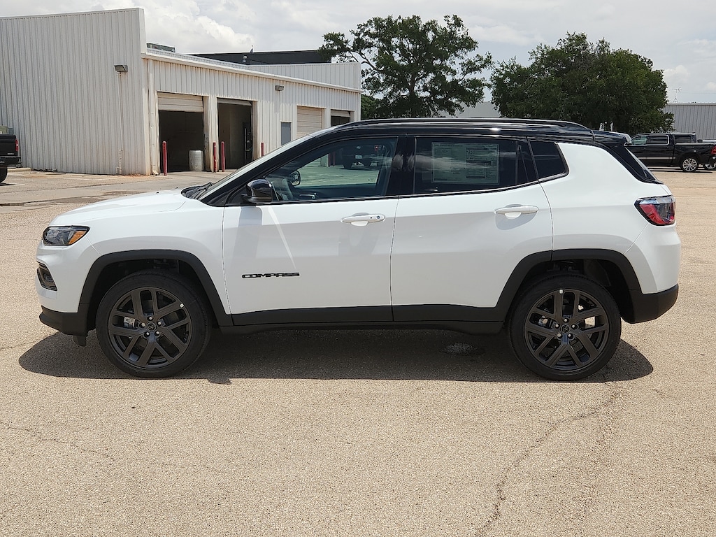 New 2026 Jeep Compass LIMITED ALTITUDE 4X4 Sport Utility