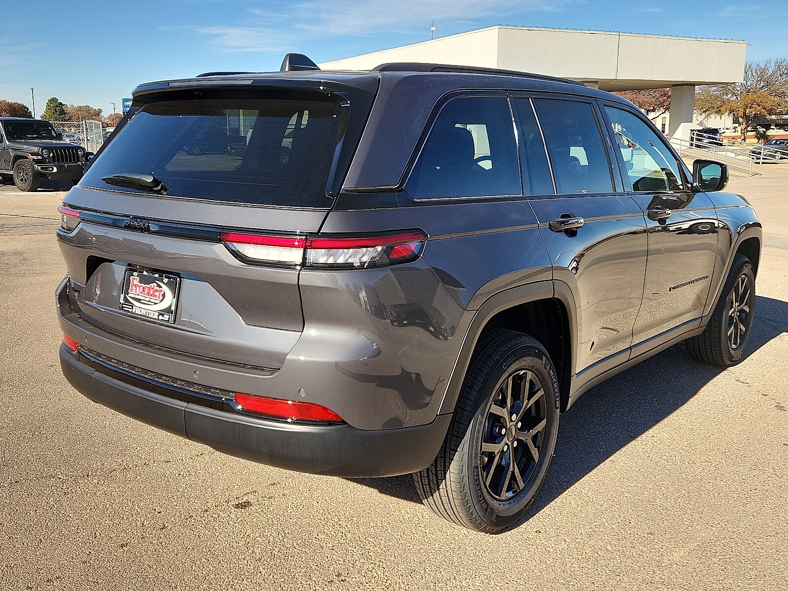 2025 Jeep Grand Cherokee Altitude