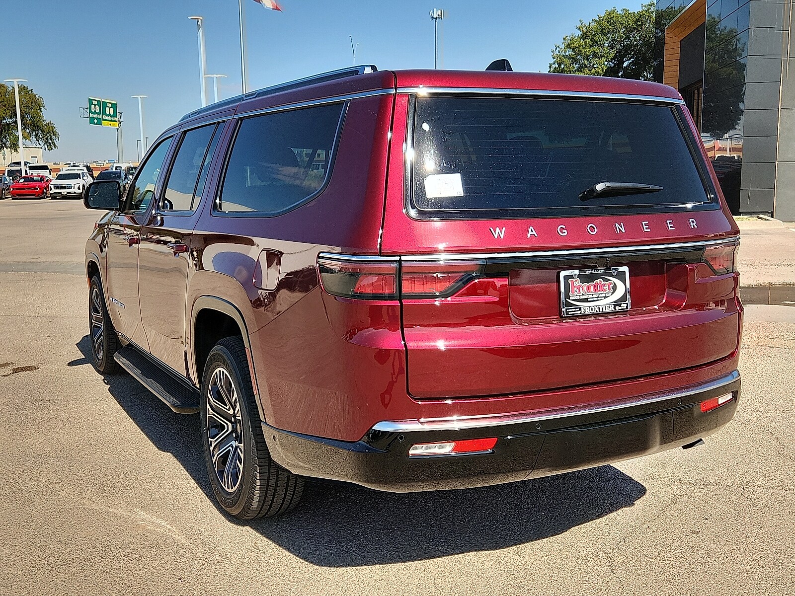 2025 Jeep Wagoneer L Base photo 3