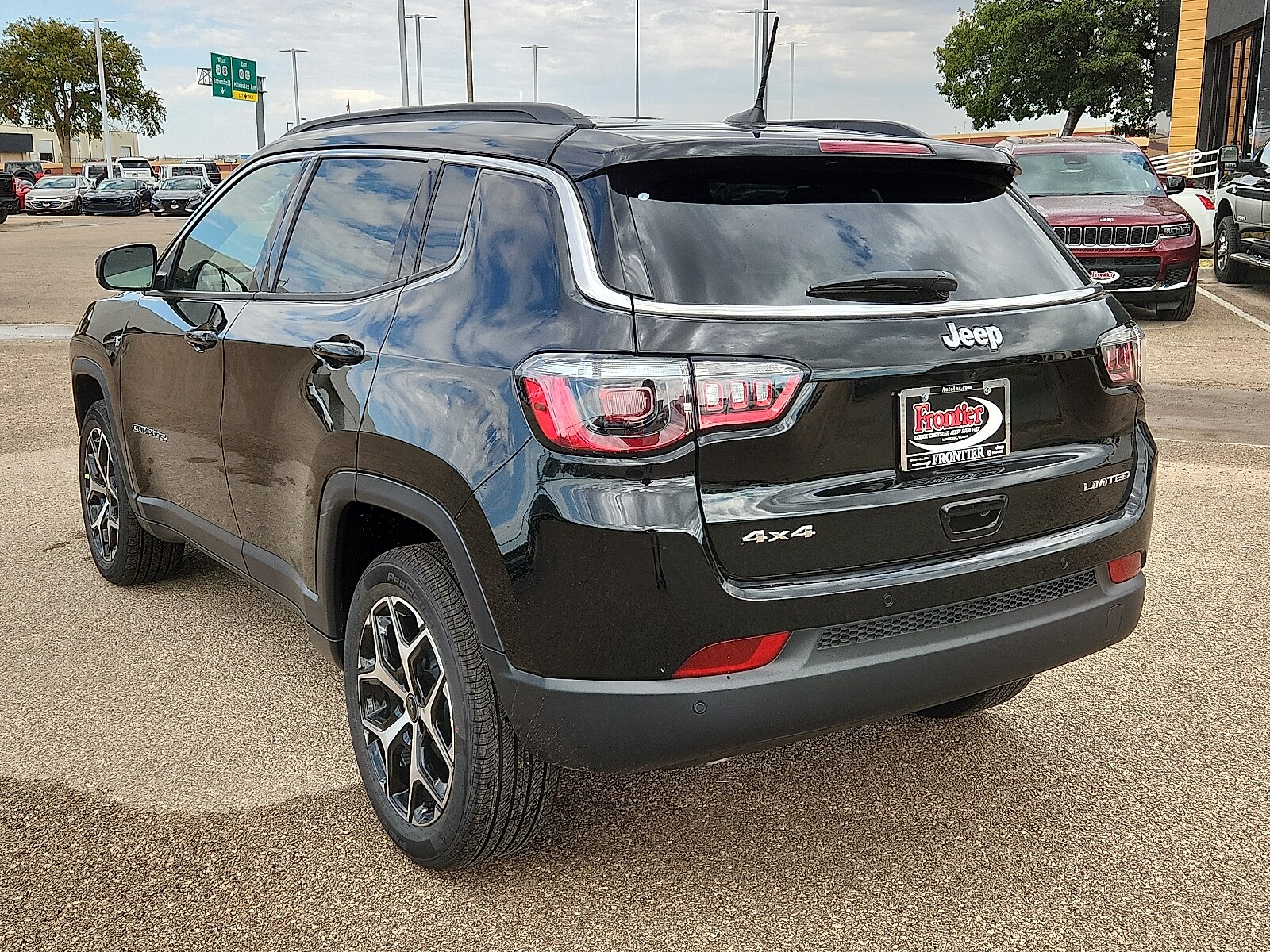 2026 Jeep Compass Limited photo 2