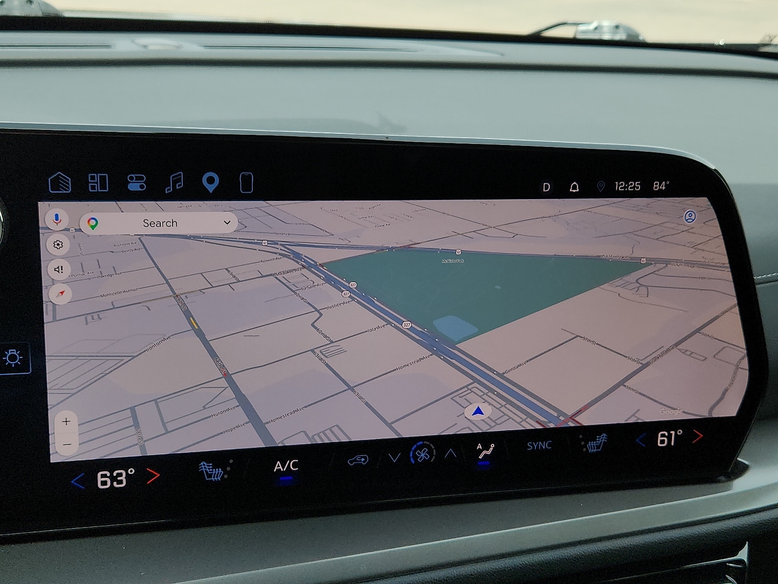2026 Chevrolet Traverse LT - Photo 15