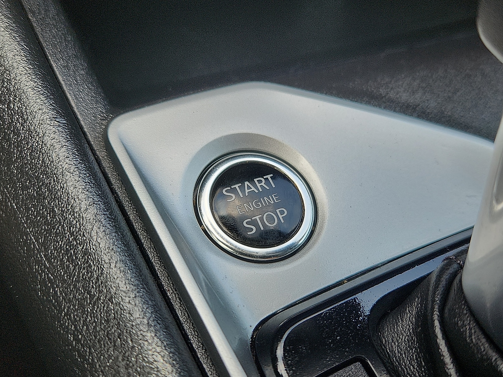 2025 Nissan Altima SV - Photo 16