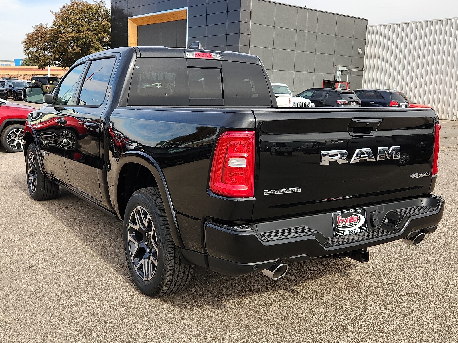 2026 Ram 1500 Laramie photo 3
