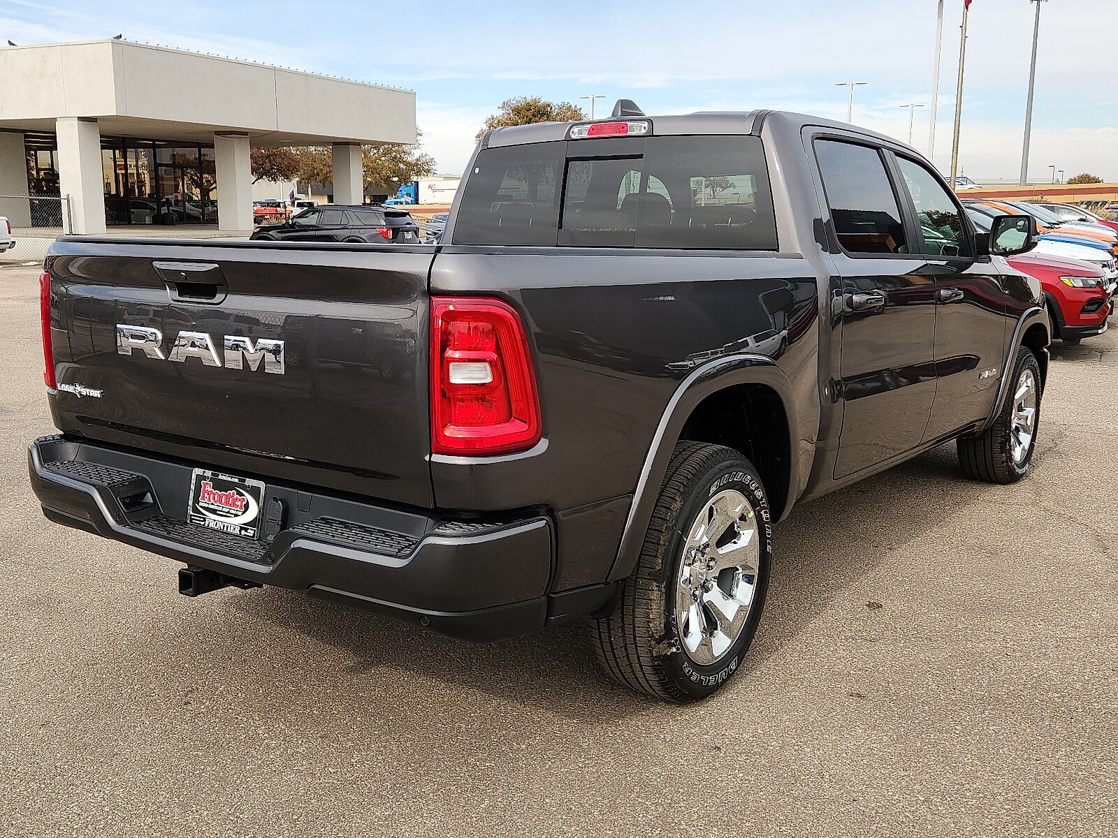 2025 Ram 1500 Lone Star photo 3