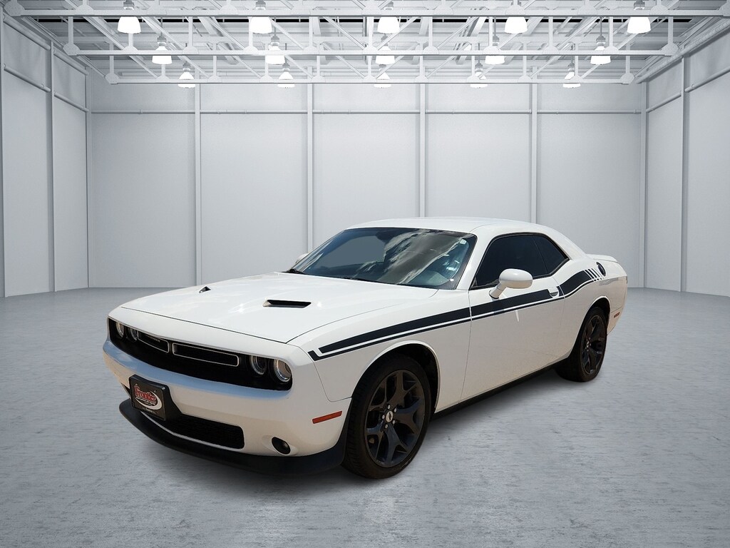 Used 2018 Dodge Challenger SXT Coupe