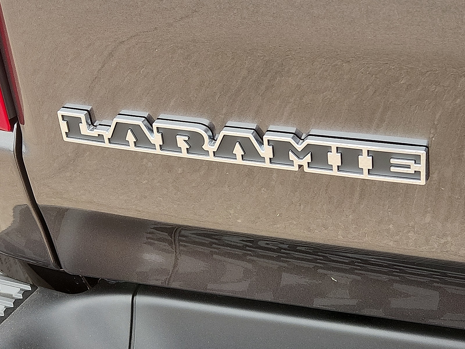 2026 RAM 1500 Laramie - Photo 9