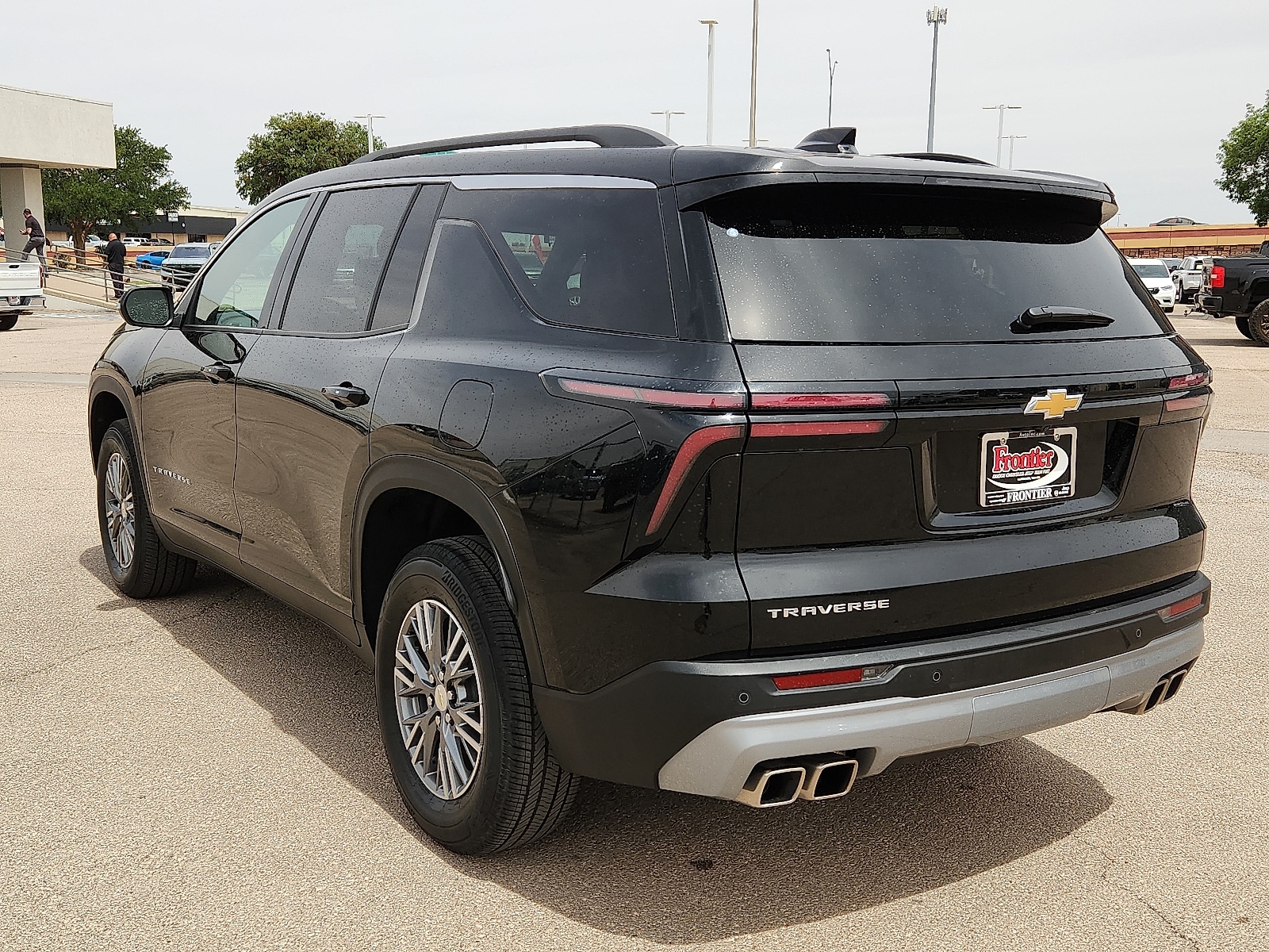 2026 Chevrolet Traverse LT - Photo 3