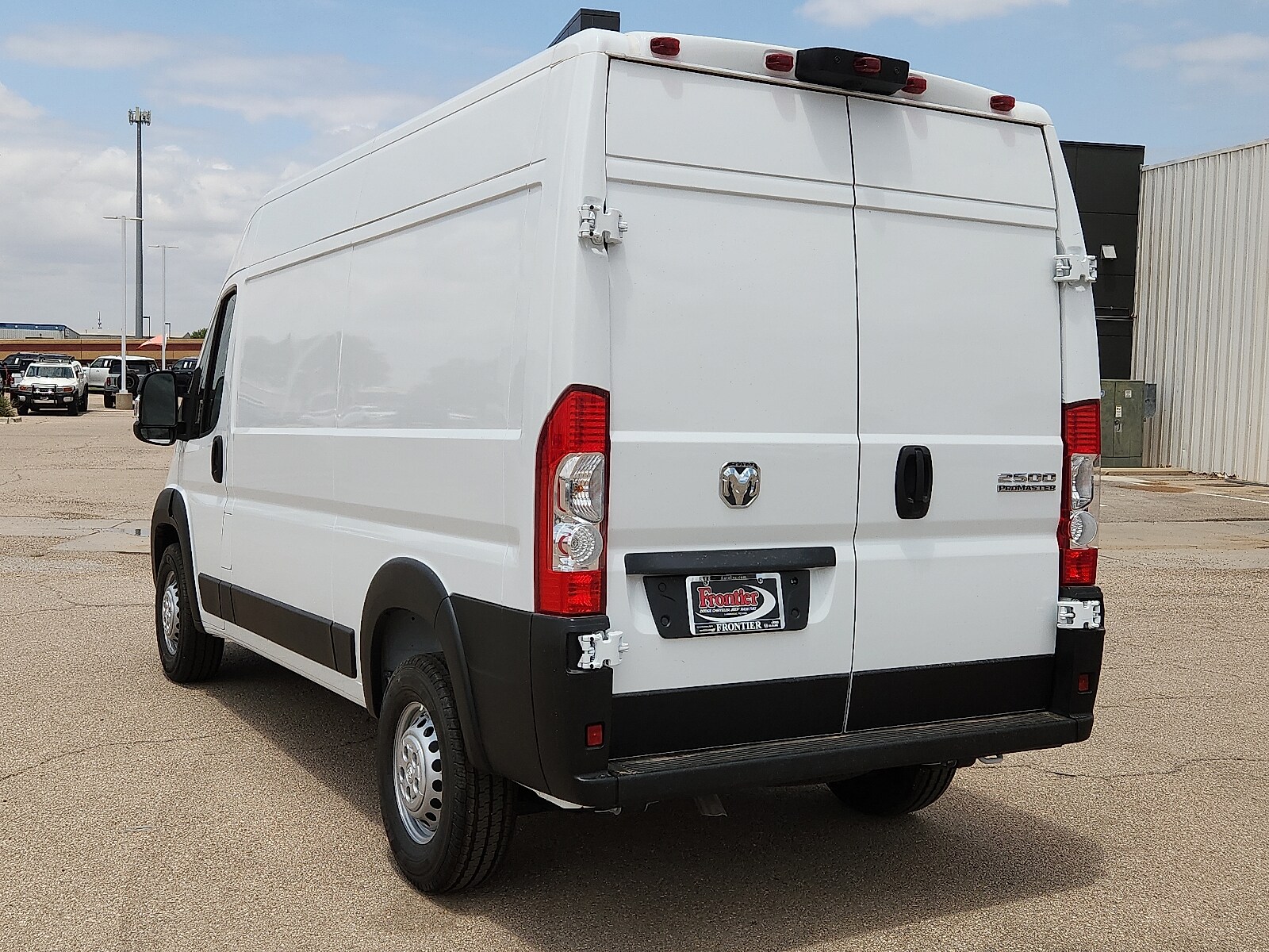 2025 Ram ProMaster 2500 Cargo Van photo 2