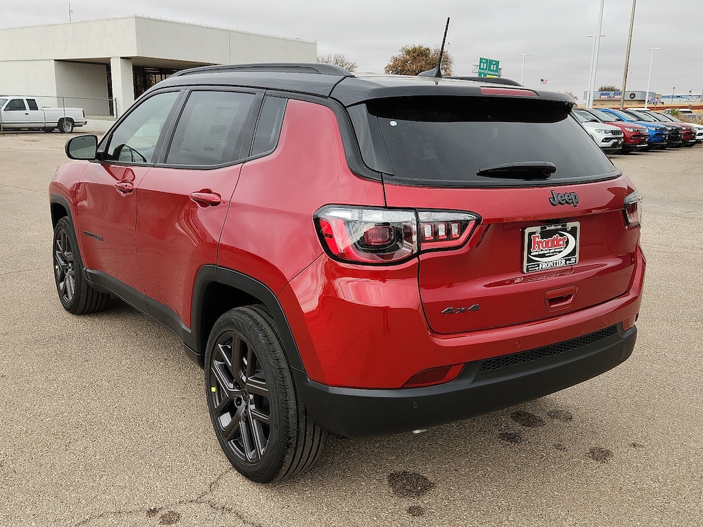 New 2026 Jeep Compass LIMITED ALTITUDE 4X4 Sport Utility