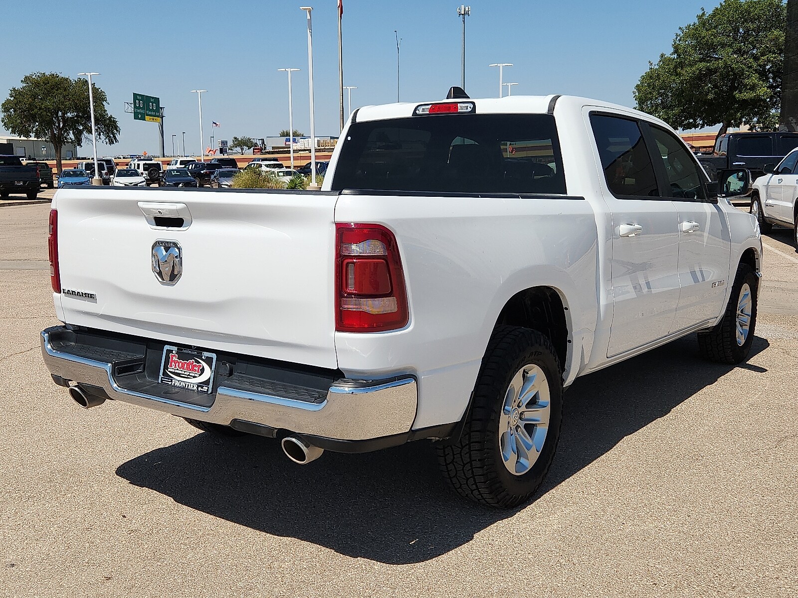 2024 Ram 1500 Laramie photo 4