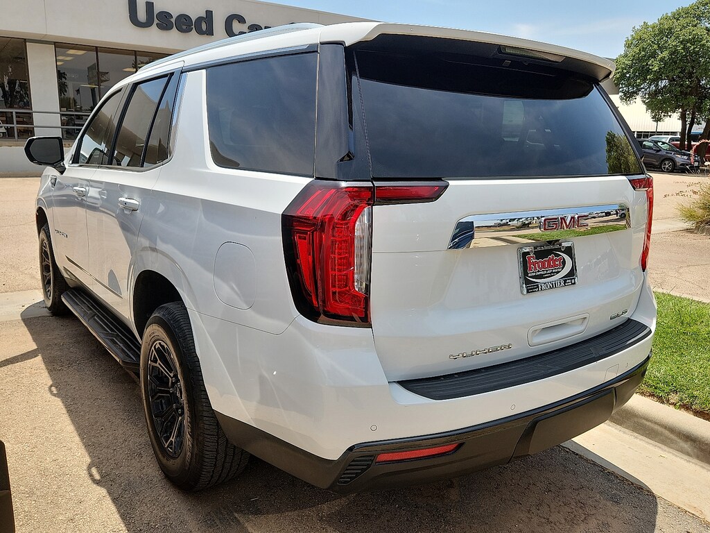 Used 2023 GMC Yukon SLE SUV