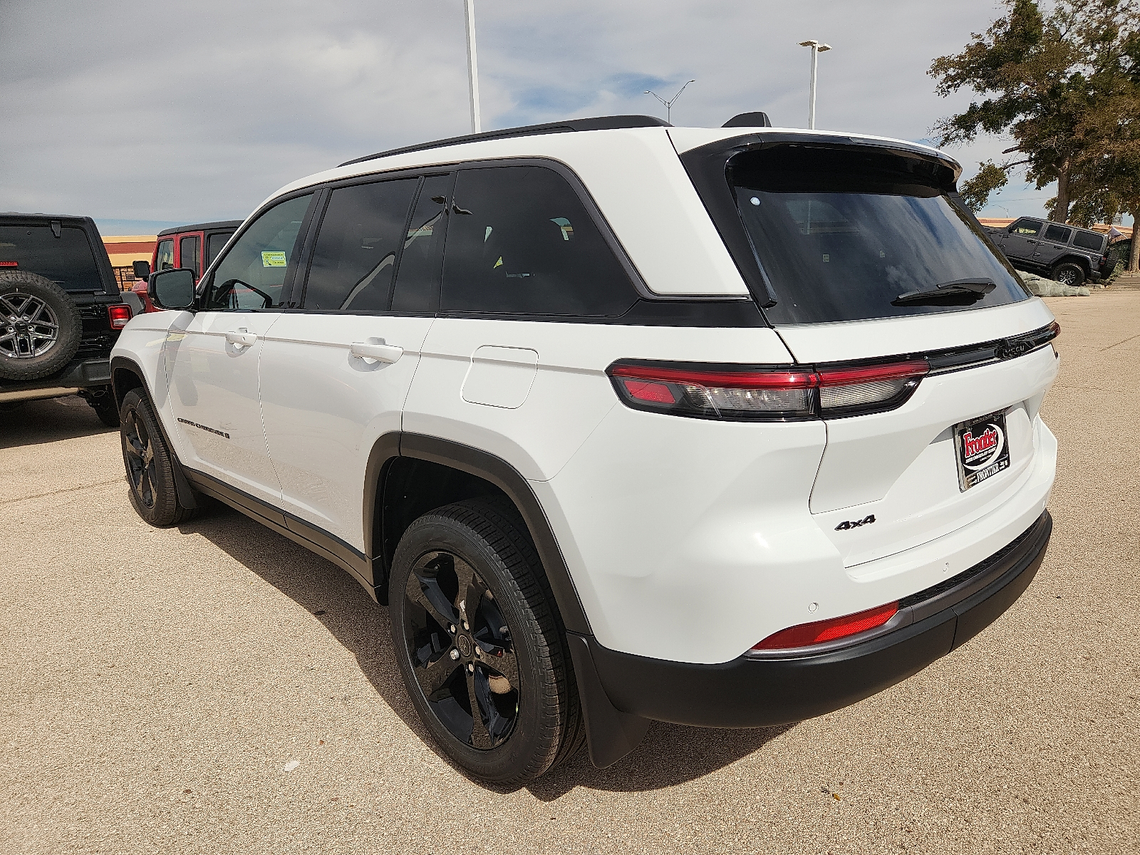 New 2027 Jeep Grand Cherokee LIMITED 4X4 Sport Utility