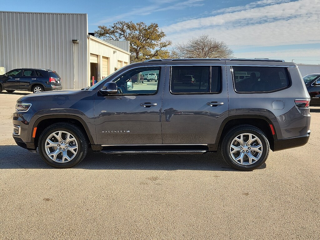 Used 2022 Jeep Wagoneer Series II SUV
