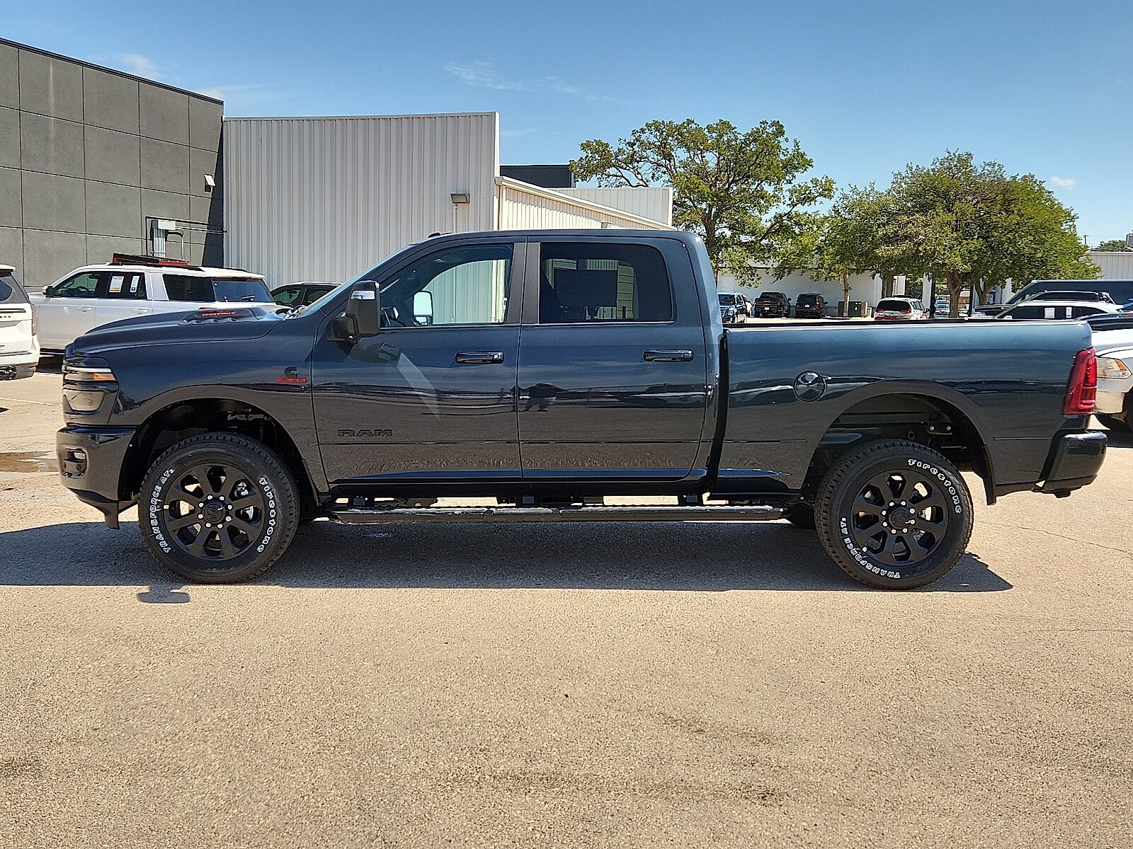 2026 Ram 2500 Laramie photo 2