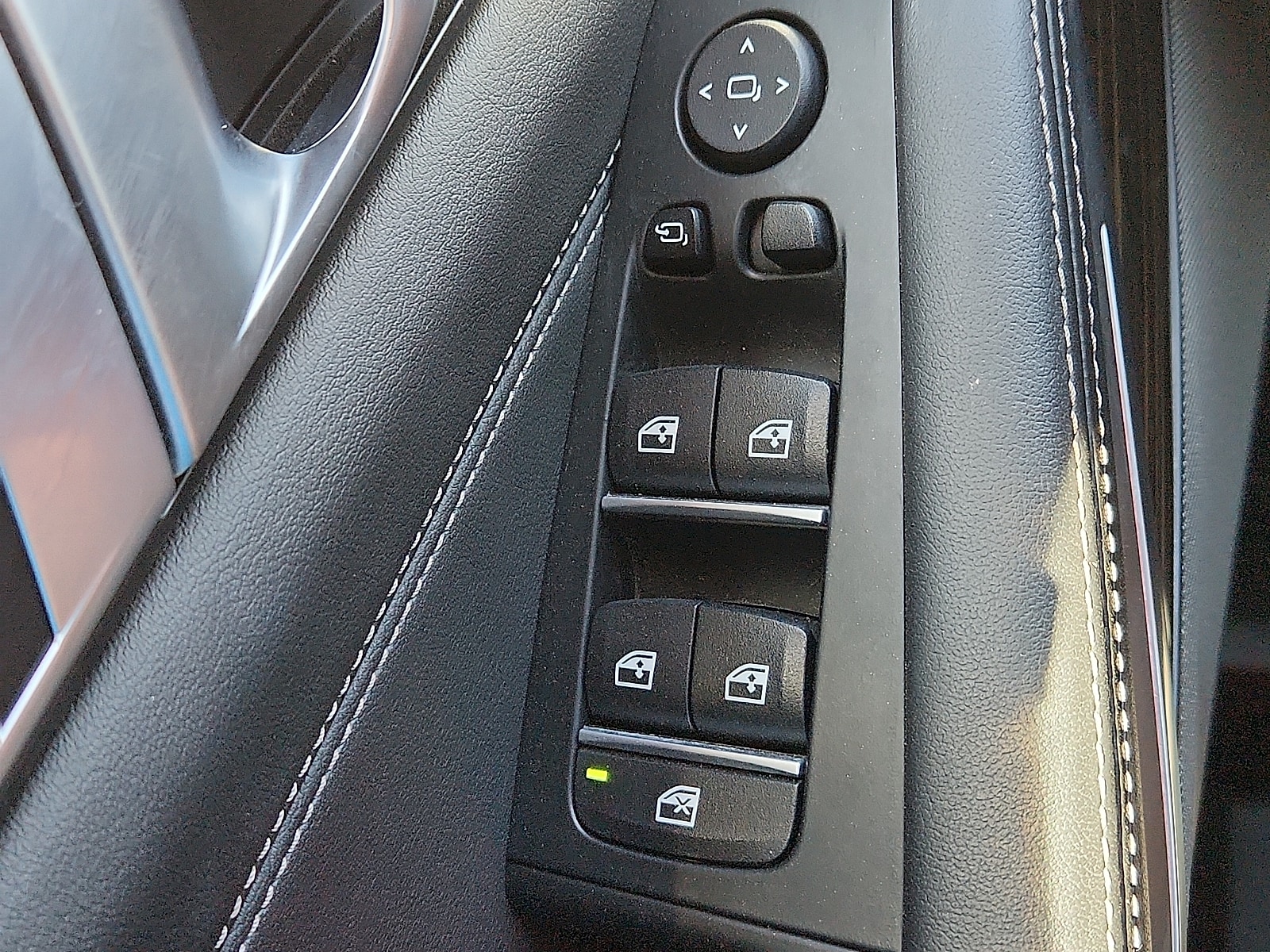 2025 BMW X5 50e - Photo 16