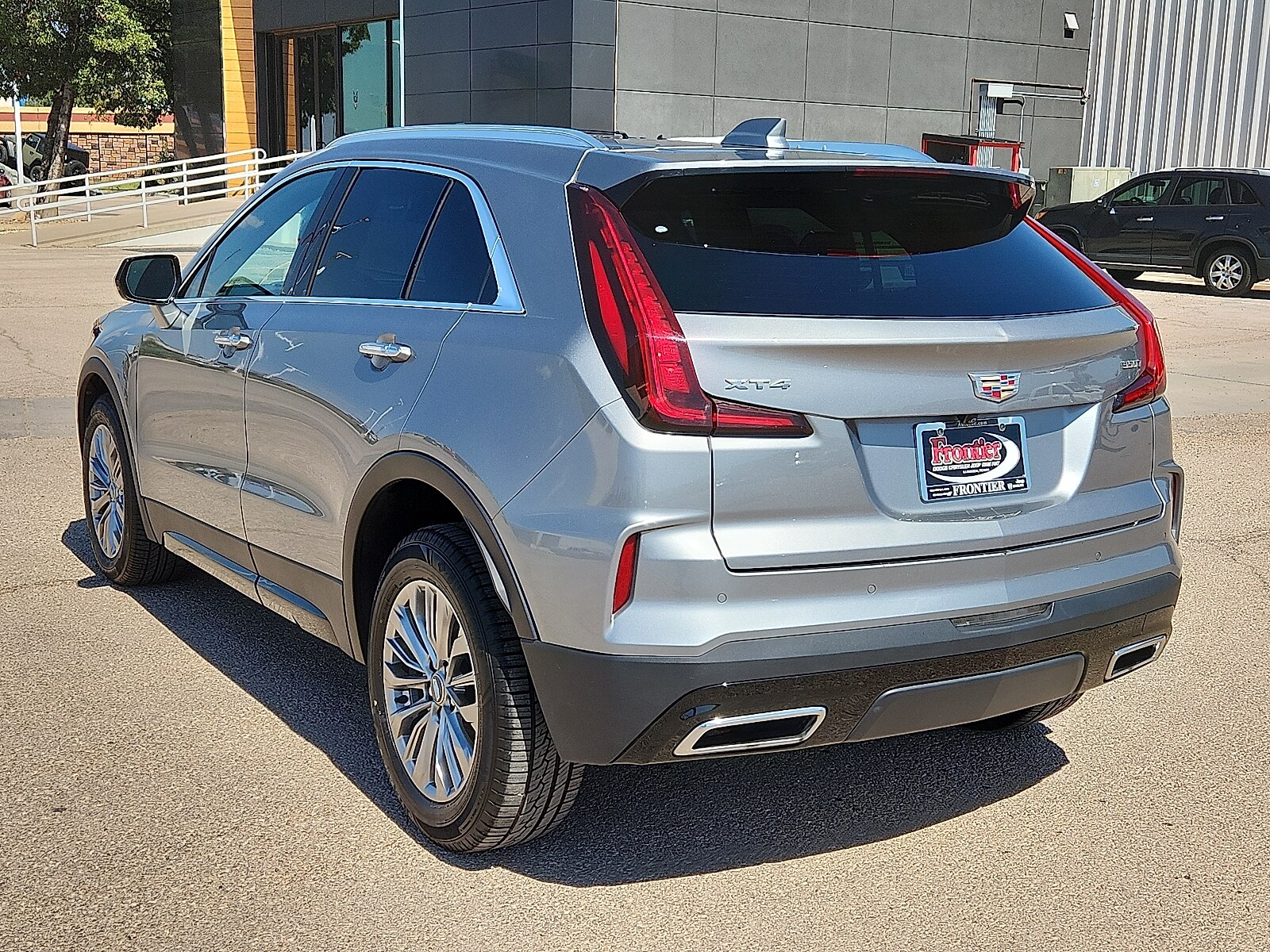 2024 Cadillac XT4 Premium Luxury photo 3