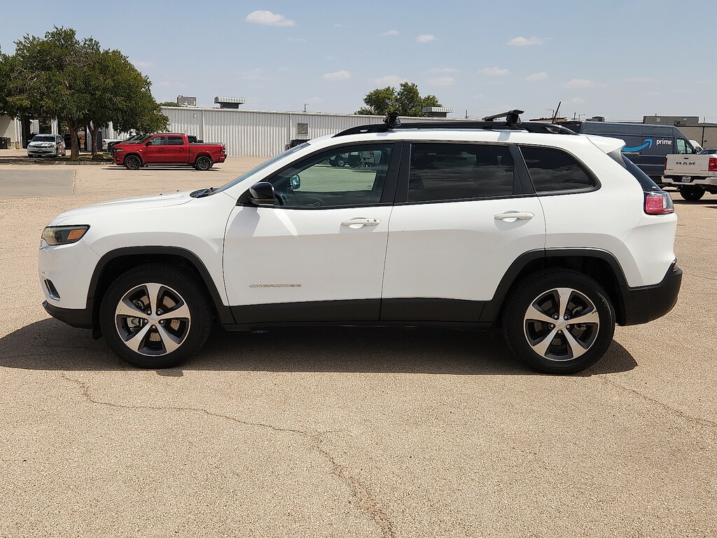 Used 2022 Jeep Cherokee Limited SUV