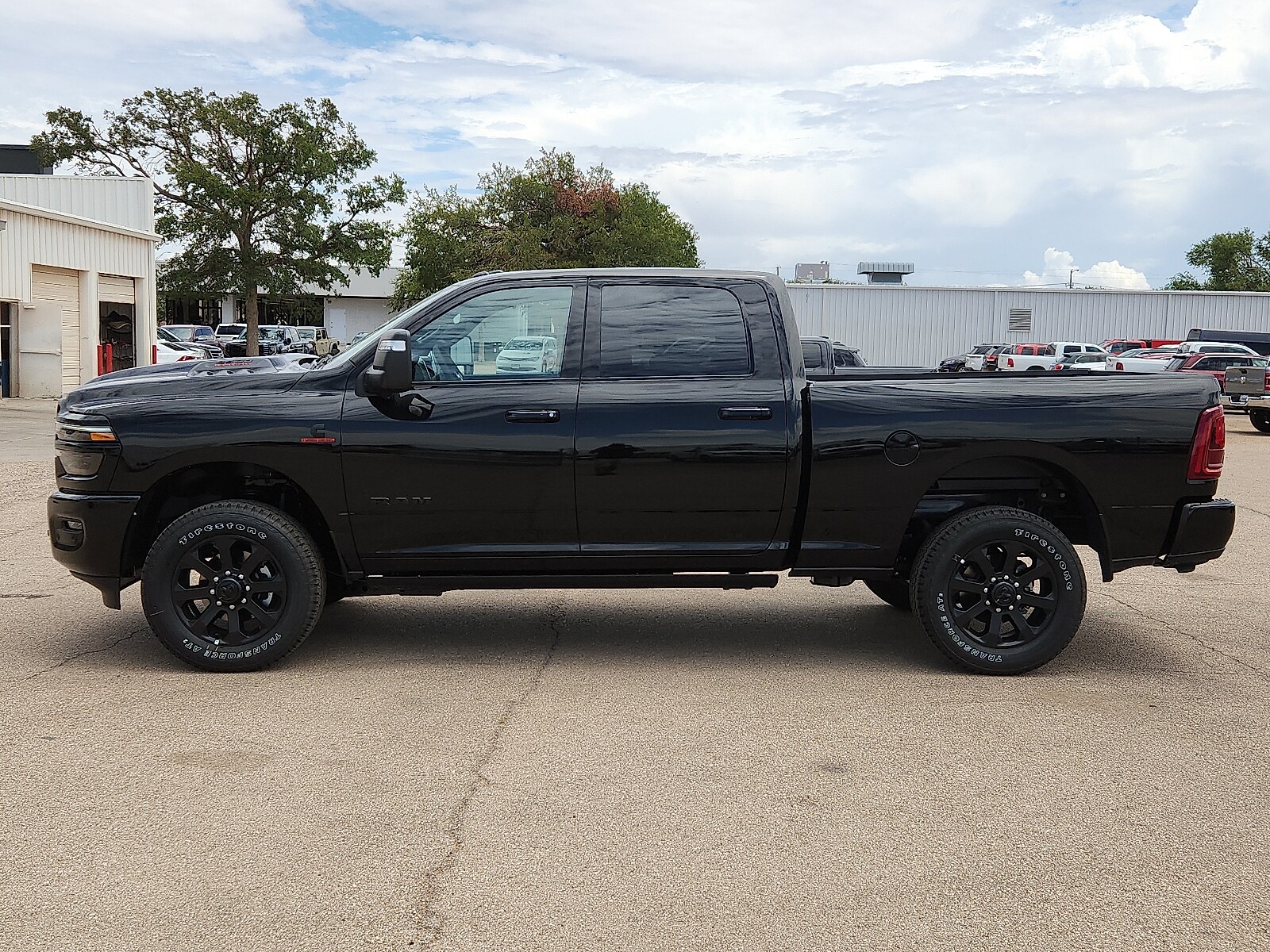 2025 Ram 2500 Laramie photo 2