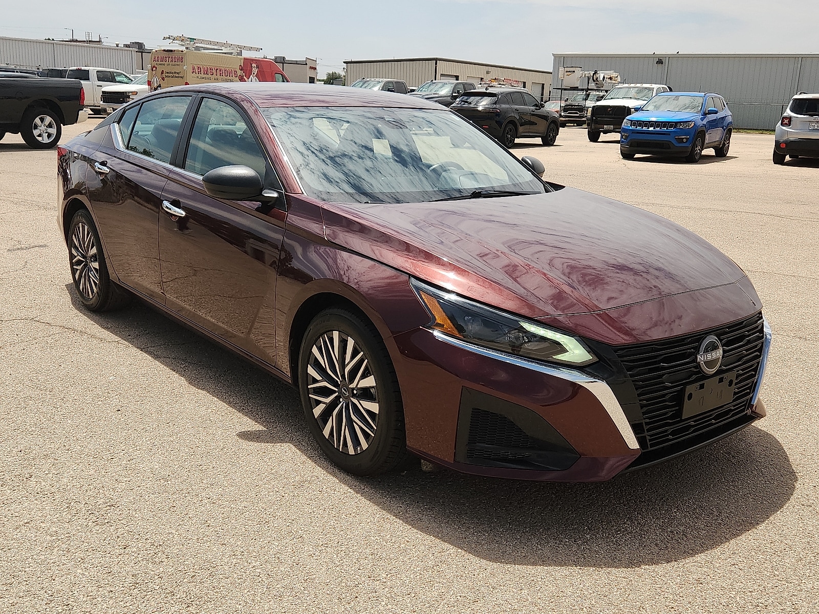 2025 Nissan Altima SV - Photo 6