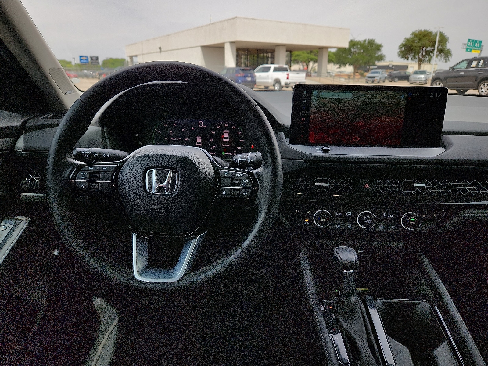 2024 Honda Accord Hybrid Touring - Photo 11