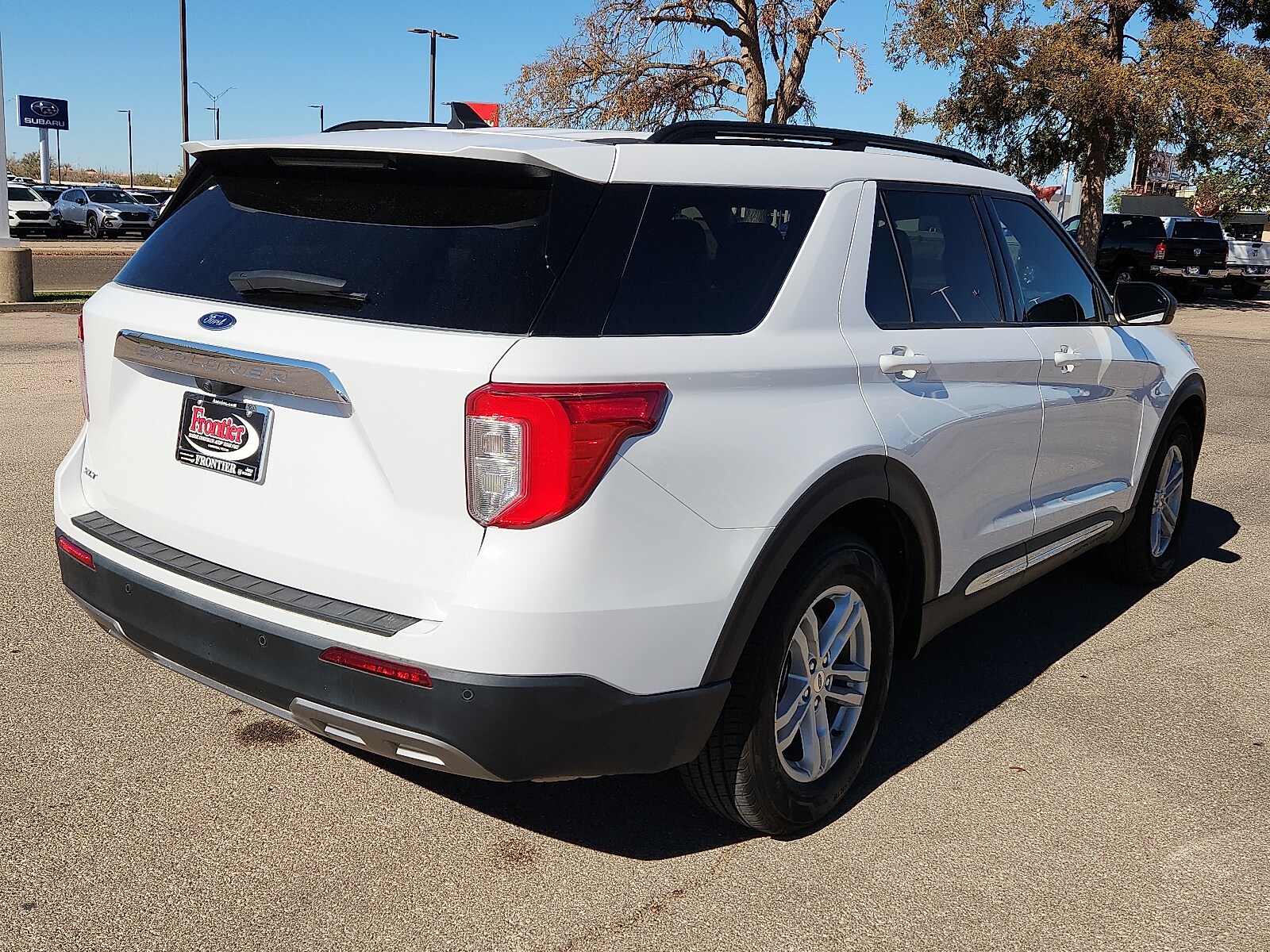 2024 Ford Explorer XLT photo 4