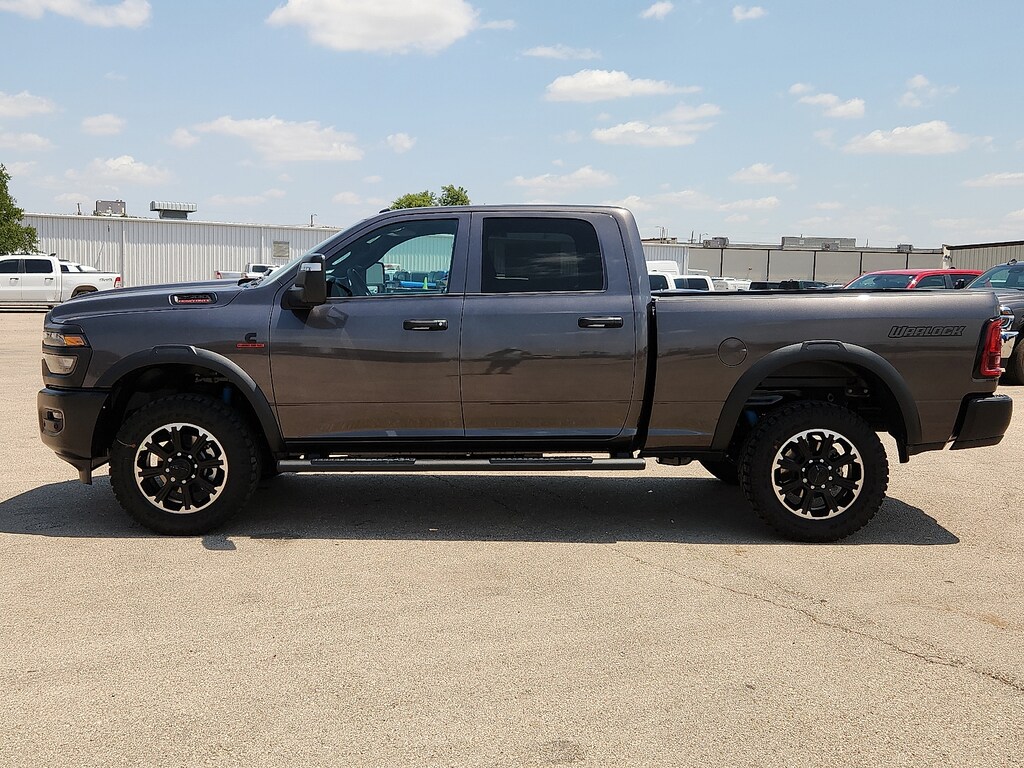New 2026 Ram 2500 WARLOCK CREW CAB 4X4 6'4 BOX Pickup