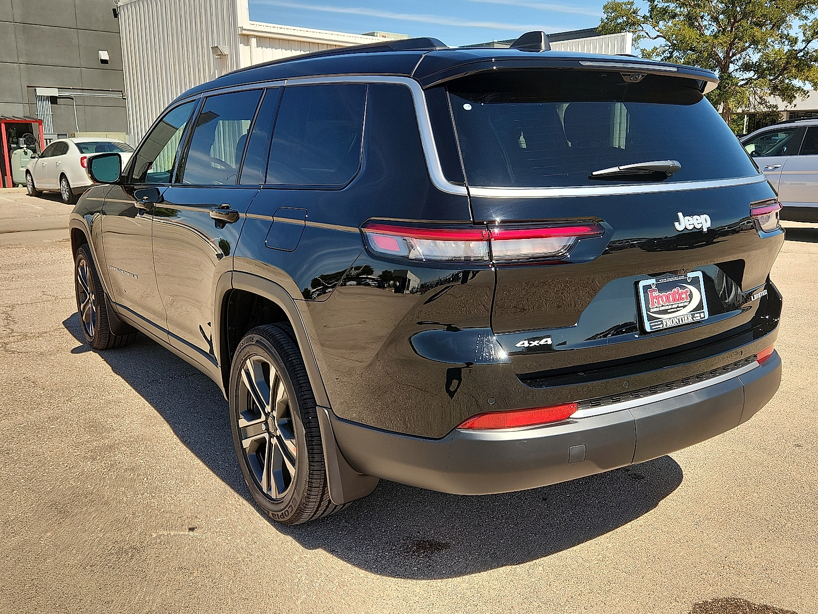 New 2027 Jeep Grand Cherokee L LIMITED 4X4 Sport Utility