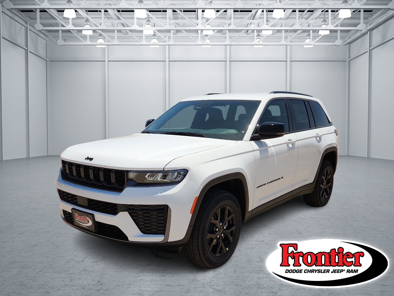 2026 Jeep Grand Cherokee Laredo Altitude 4x4's photo