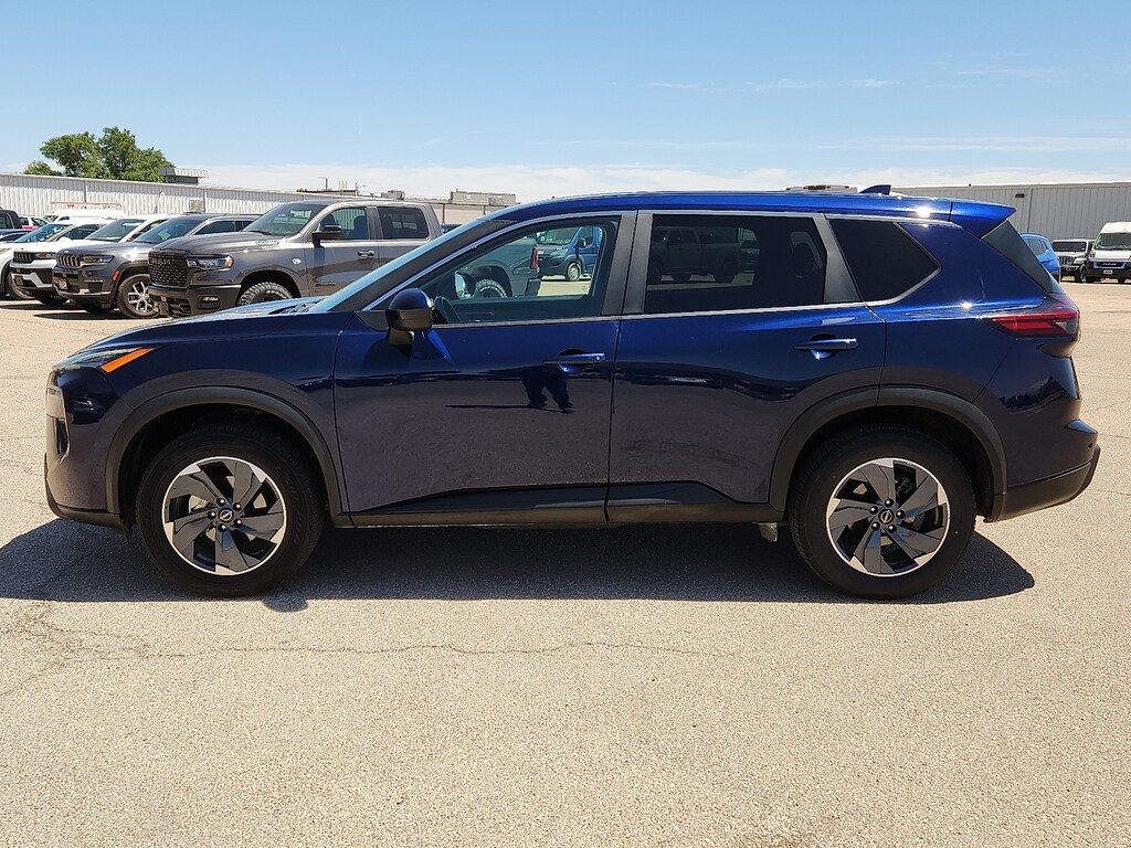 Used 2024 Nissan Rogue SV SUV