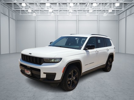 2023 Jeep Grand Cherokee L Laredo SUV