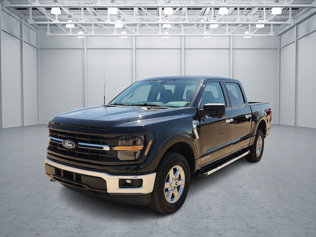 Used 2024 Ford F-150 XLT Truck SuperCrew Cab