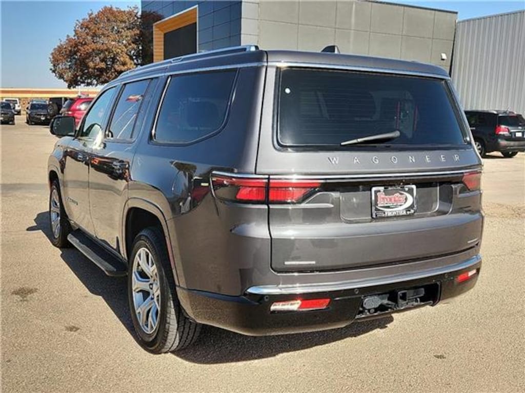 Used 2022 Jeep Wagoneer Series II SUV