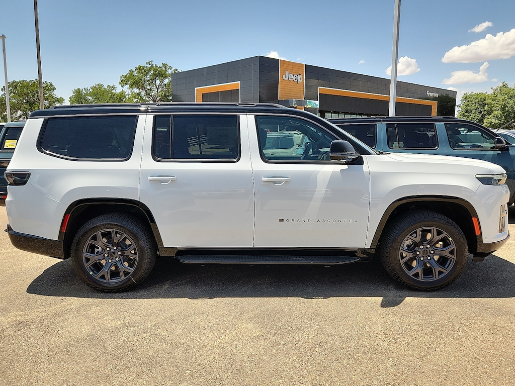 New 2026 Jeep Grand Wagoneer UPLAND 4X4 Sport Utility