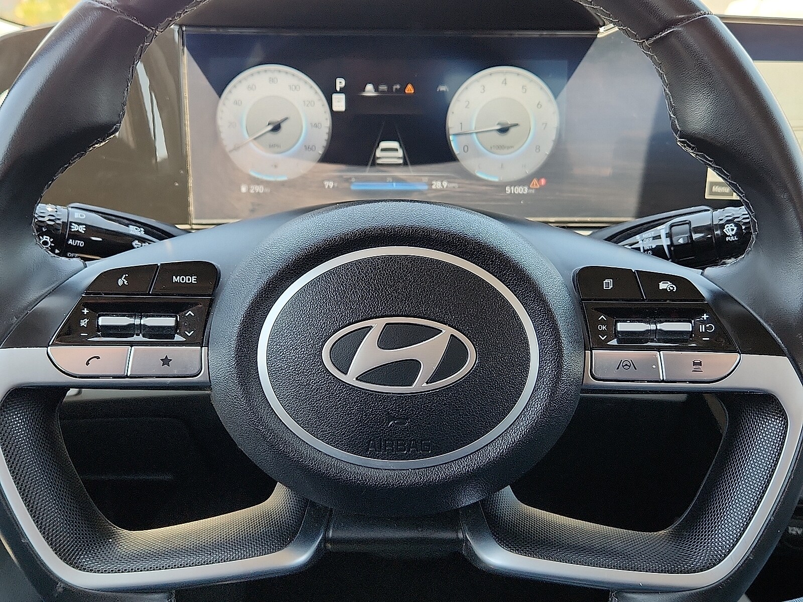 2024 Hyundai Elantra Limited - Photo 19