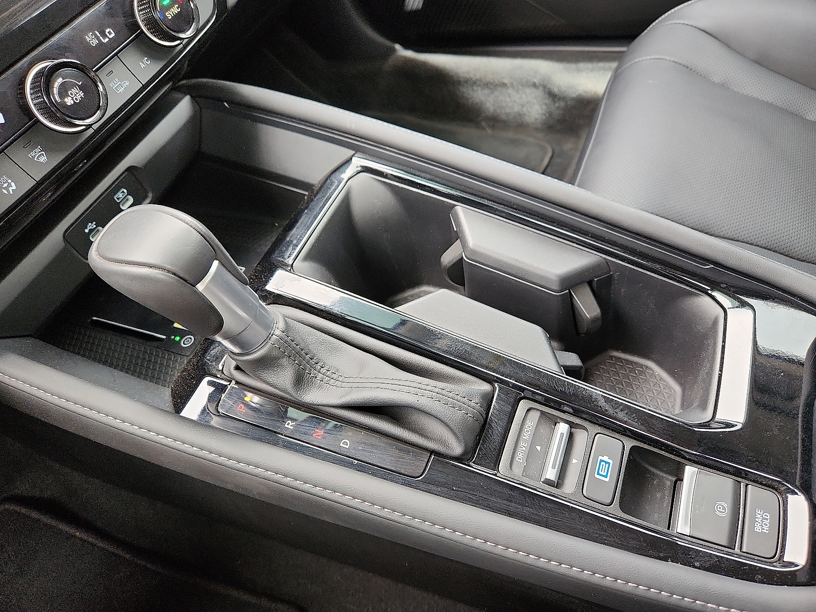 2024 Honda Accord Hybrid Touring - Photo 20