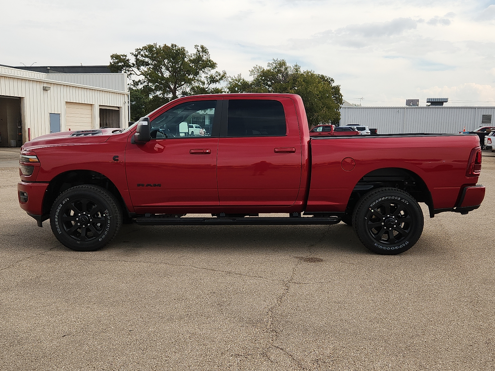 New 2027 Ram 2500 LARAMIE CREW CAB 4X4 Pickup