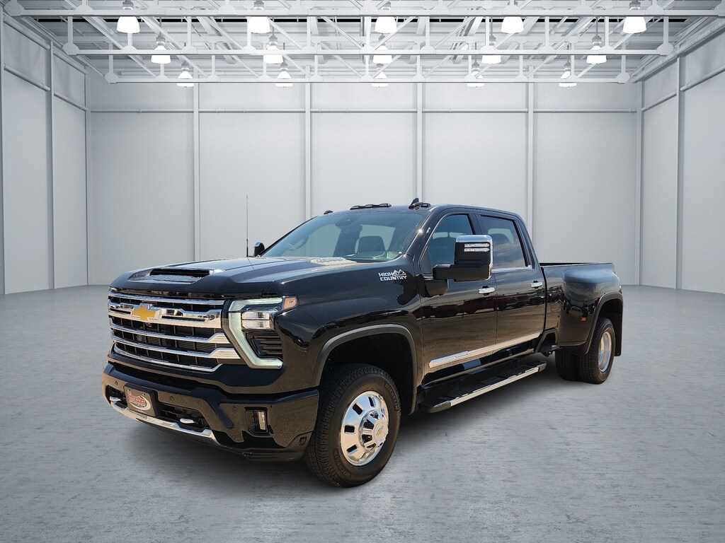 Used 2026 Chevrolet Silverado 3500 HD High Country Truck Crew Cab