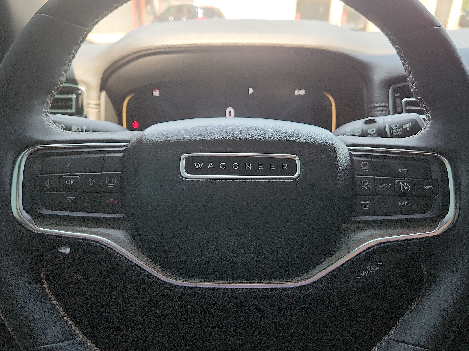 2024 Jeep Wagoneer Series II - Photo 19