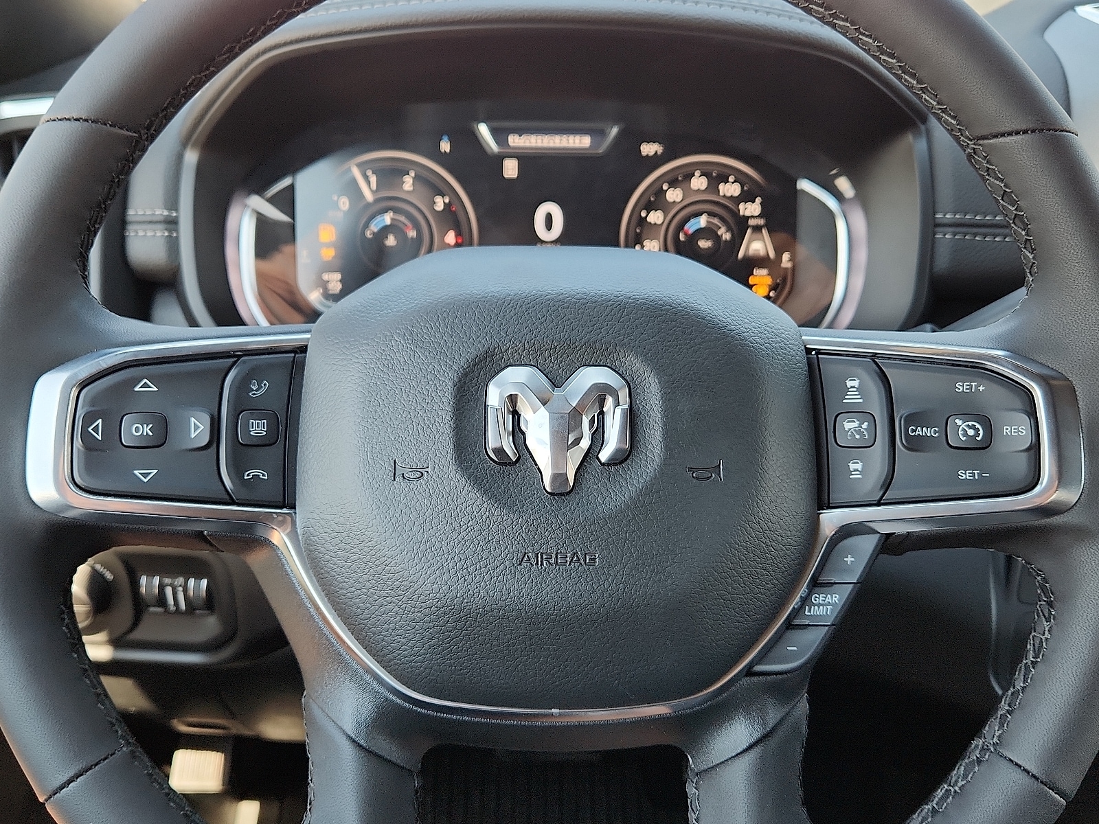 2026 RAM 2500 Laramie - Photo 19