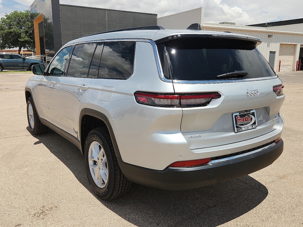 New 2026 Jeep Grand Cherokee L LAREDO X 4X4 Sport Utility