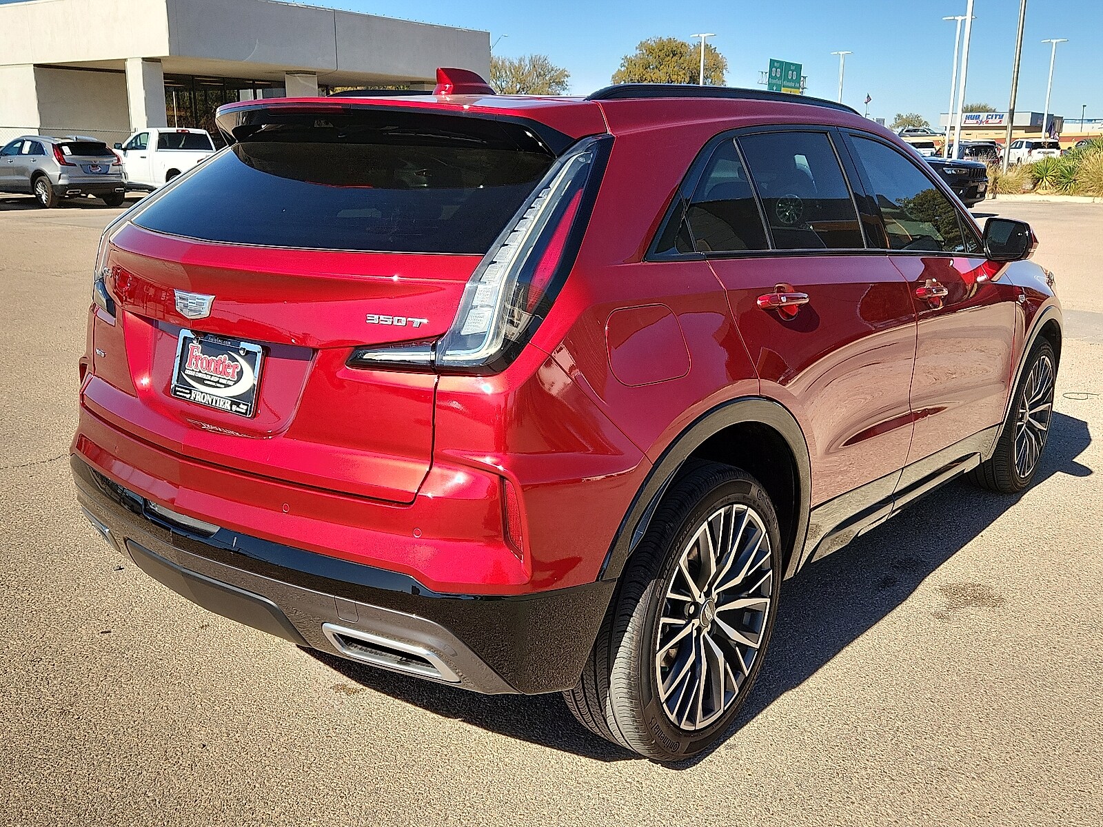 2024 Cadillac XT4 Sport photo 4