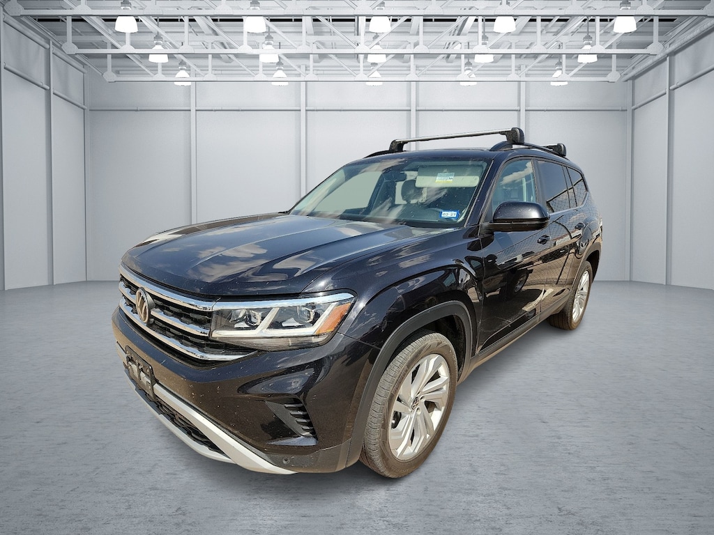 Used 2023 Volkswagen Atlas 2.0T SE w/Technology SUV