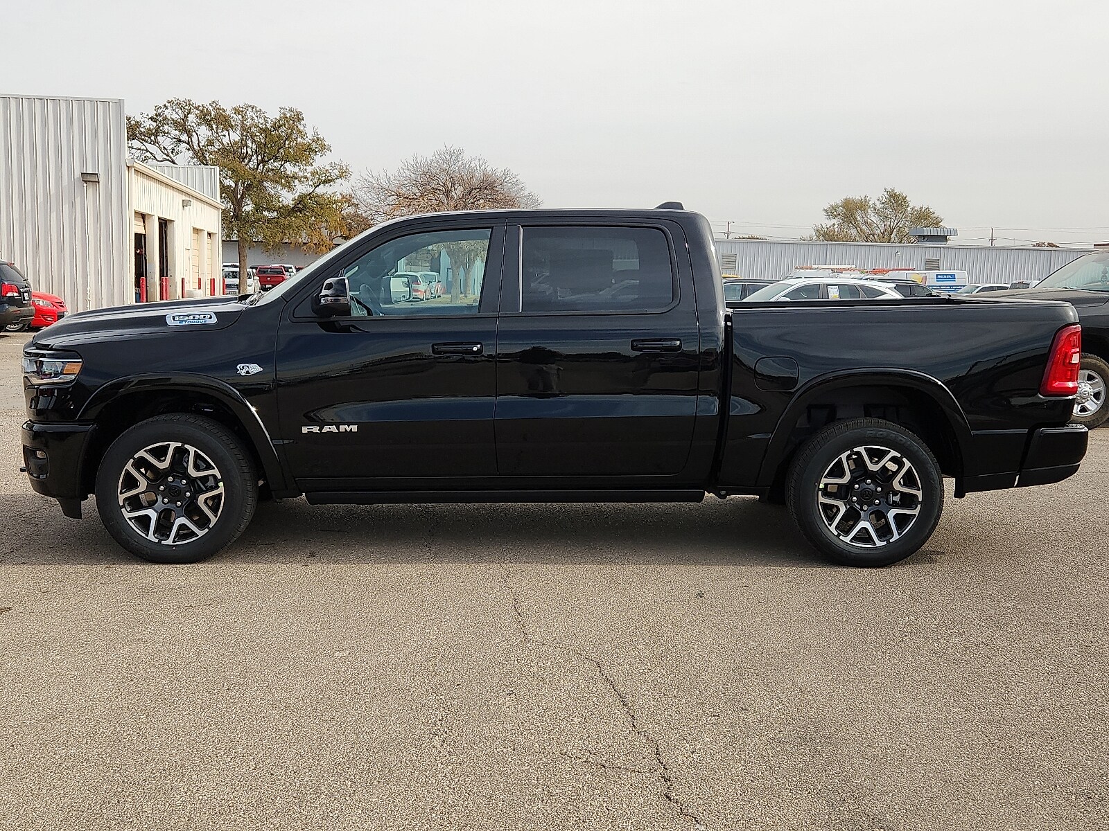 2026 Ram 1500 Laramie photo 2