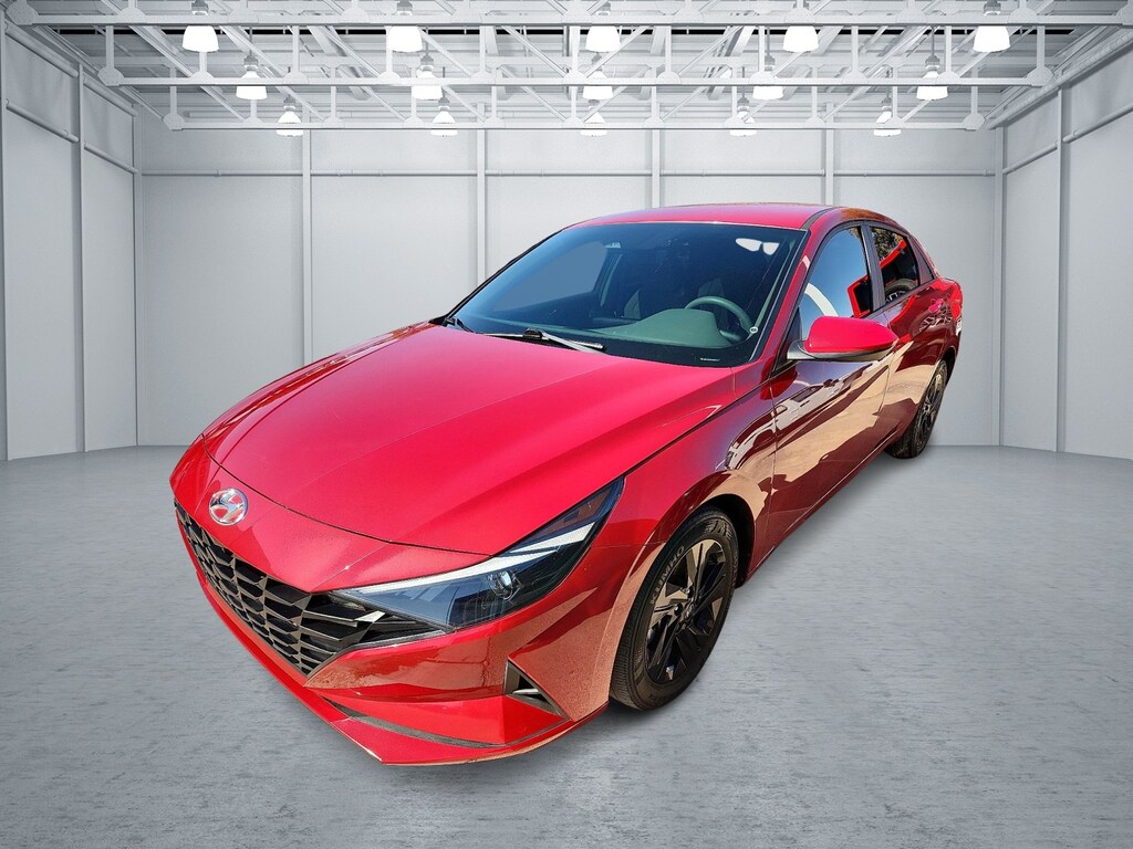 Used 2023 Hyundai Elantra SEL Sedan