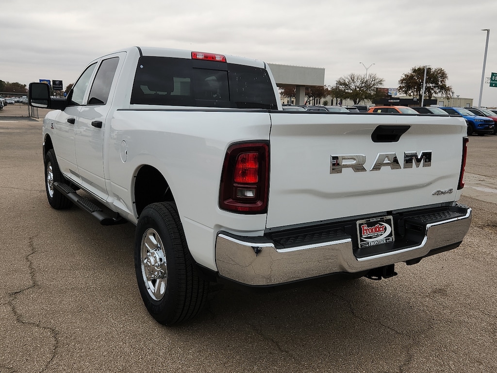 New 2026 Ram 2500 TRADESMAN CREW CAB 4X4 6'4 BOX Pickup