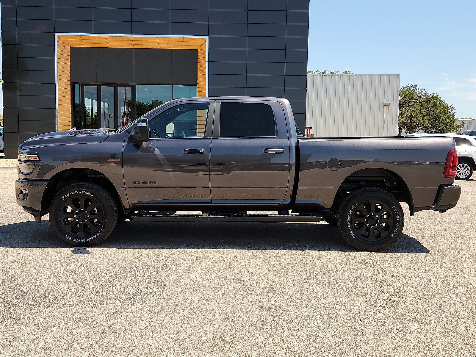 2026 Ram 2500 Laramie photo 2