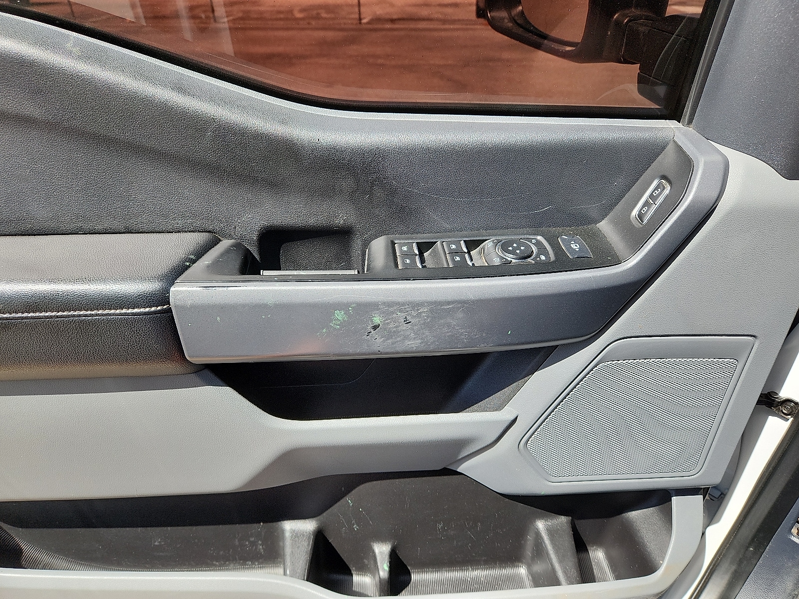 2024 Ford F-250 Super Duty XLT - Photo 14