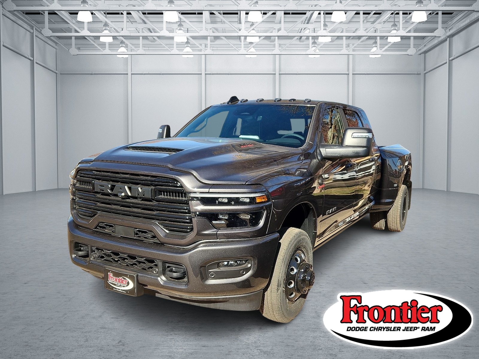 2026 RAM Ram 3500 Pickup Laramie's photo