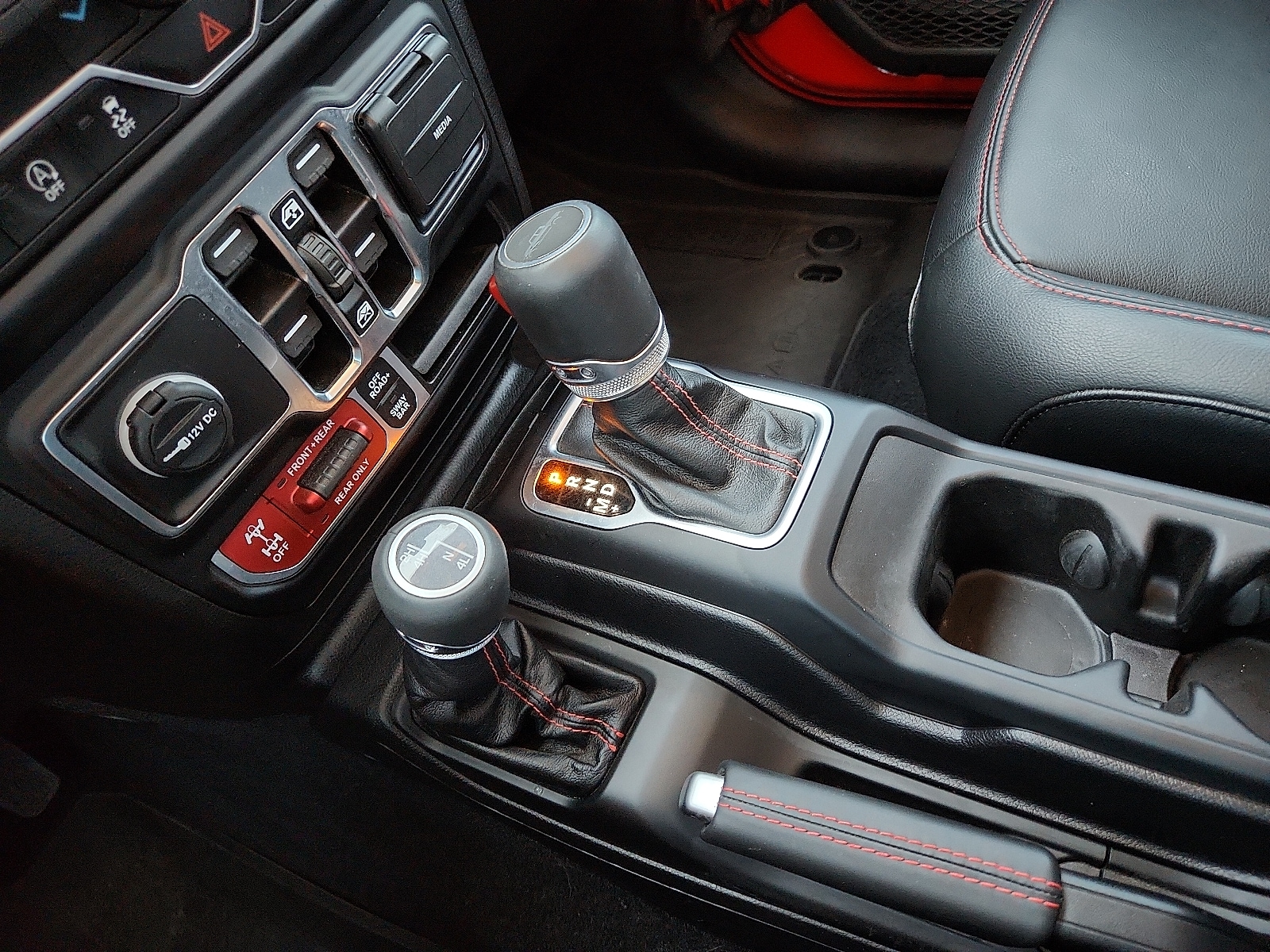 2023 Jeep Gladiator Rubicon - Photo 20